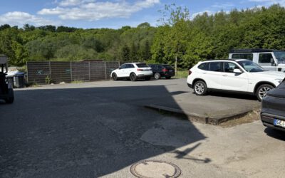 Zusätzliche Parkplätze für Mitglieder
